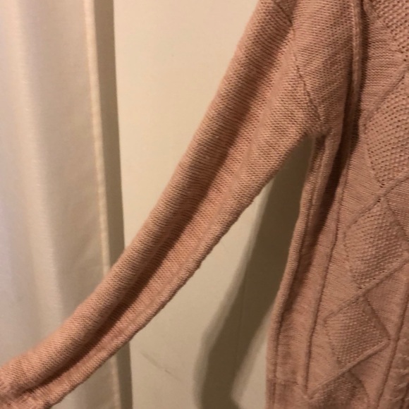BLUSH CABLE KNIT SWEATER - Picture 4 of 6
